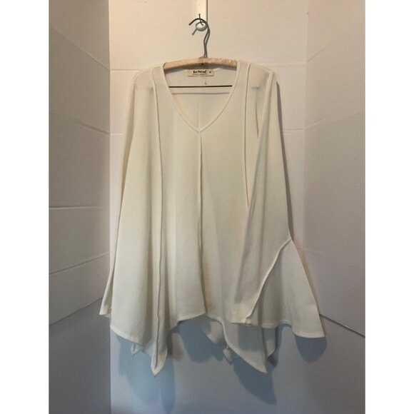 Three Bird Nest Ivory XL Boho Poncho Top V-Neck Flowy Handkerchief Hem One Size - Picture 1 of 14